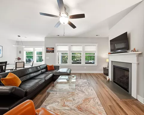 Living - 120 Marshfield Trl, Simpsonville, SC 29680 photo 1 of 3