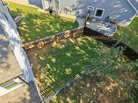 Exterior - 120 Marshfield Trl, Simpsonville, SC 29680 photo 8 of 9