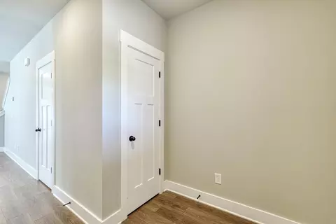Entry Way - 1039 Millison Pl, Moore, SC 29369 photo 2 of 4