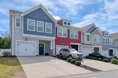 Exterior - 1039 Millison Pl, Moore, SC 29369 photo 3 of 7
