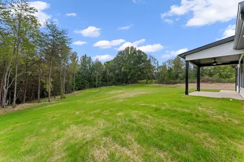 Exterior - 202 Fraley Dr, Inman, SC 29349 photo 4 of 8