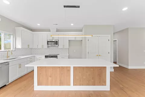 Kitchen - 202 Fraley Dr, Inman, SC 29349 photo 1 of 4