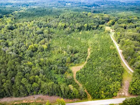 Hammett Grove Road, Spartanburg, SC 29307