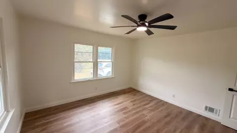 Bedroom - 926 E Main St, Duncan, SC 29334 photo 6 of 9