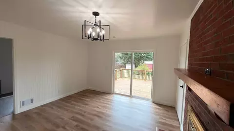 Living - 926 E Main St, Duncan, SC 29334 photo 3 of 5