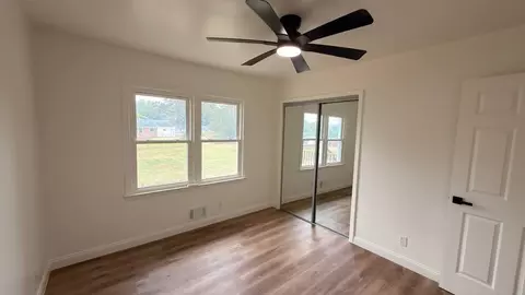 Bedroom - 926 E Main St, Duncan, SC 29334 photo 3 of 9