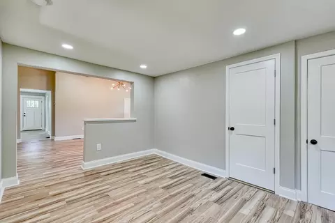 Entry Way - 125 Cunningham St, Arcadia, SC 29320 photo 2 of 2
