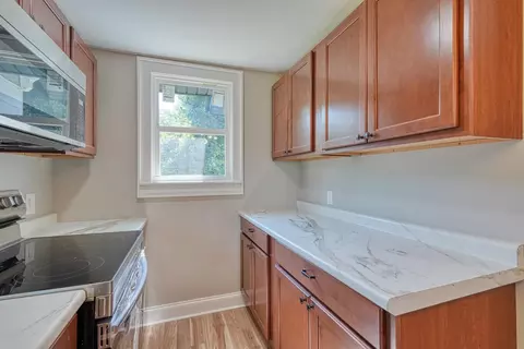 Kitchen - 125 Cunningham St, Arcadia, SC 29320 photo 3 of 5