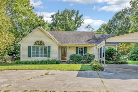 143 Cardinal St, Spartanburg, SC 29302