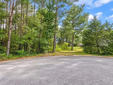 330 Carnahan Dr, Spartanburg, SC 29306