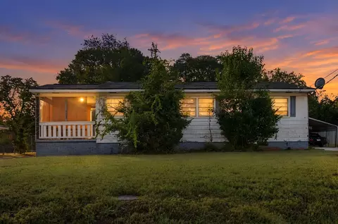 4 Mayo Dr, Greenville, SC 29605