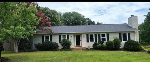 1011 Harness Trl, Simpsonville, SC 29681