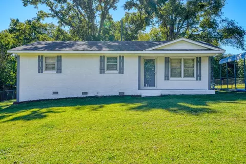 120 Sunnydale Cir, Spartanburg, SC 29303