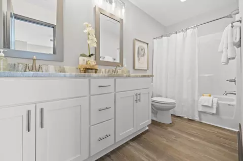 Bath - 593 Fairfield St, Chesnee, SC 29323 photo 3 of 3
