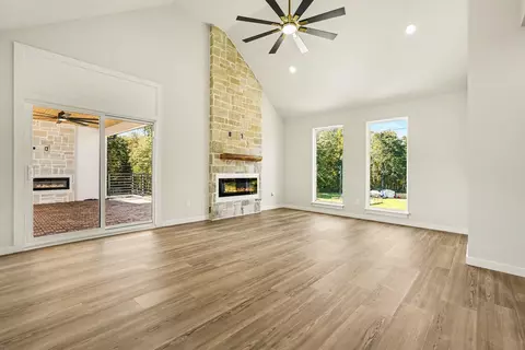 Living - 221 Moore Rd, Liberty, SC 29657 photo 1 of 5
