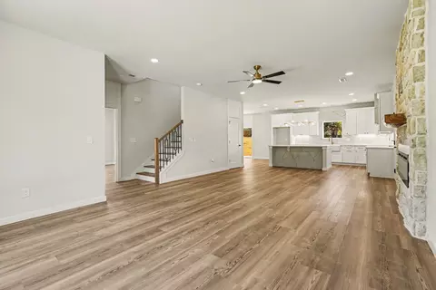 Living - 221 Moore Rd, Liberty, SC 29657 photo 3 of 5