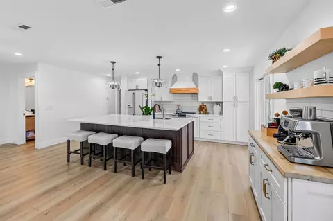 Kitchen - 369 Beason Rd, Gaffney, SC 29341 photo 3 of 8