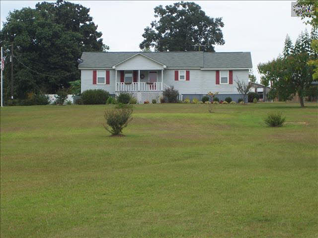 469 Blacksgate E, Prosperity, SC 29127 photo 1