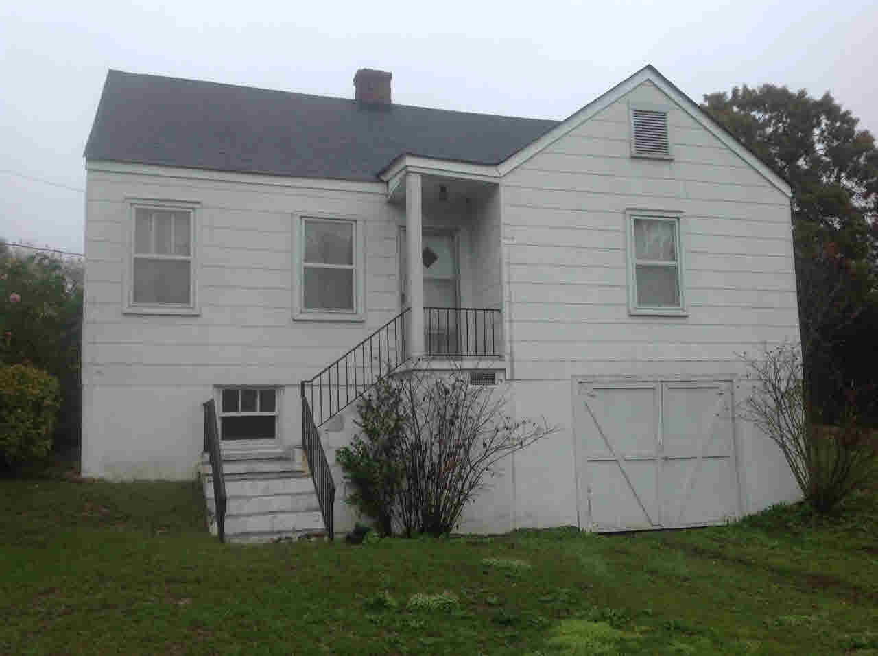907 Cherry Ln, Elgin, SC 29045 photo 1