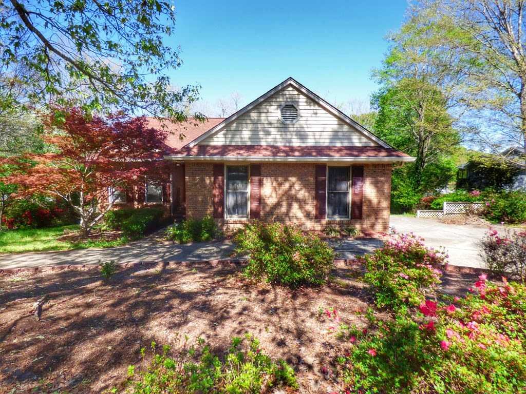 326 Edgewater Dr, Prosperity, SC 29127 photo 1