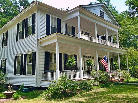 412 Third St, Cheraw, SC 29520 photo 1