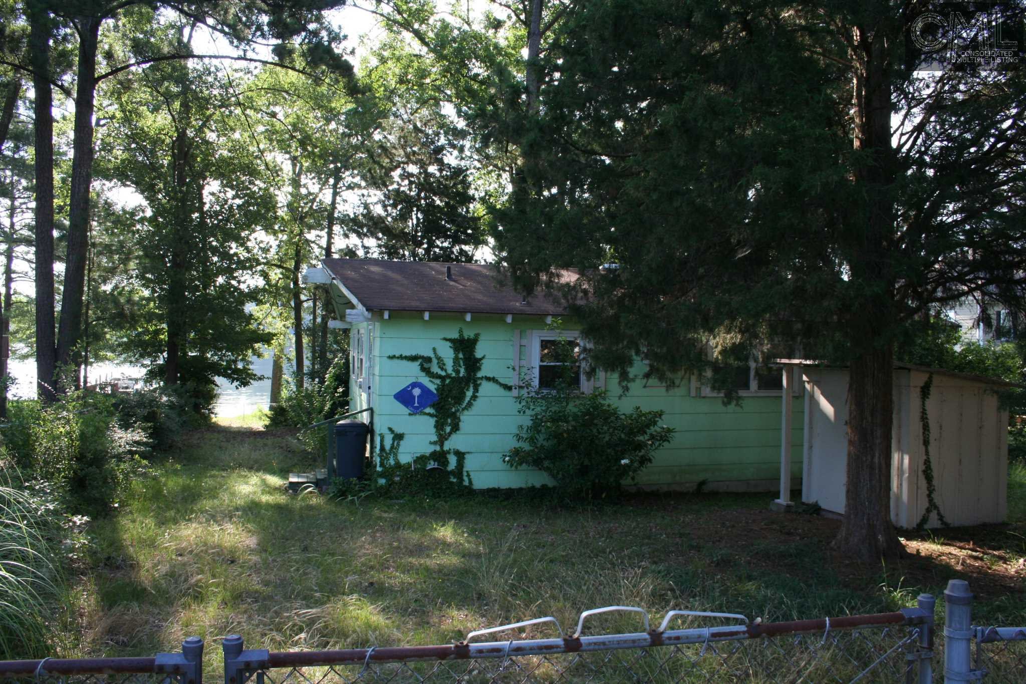 642 E Point Dr, Gilbert, SC 29054 photo 1