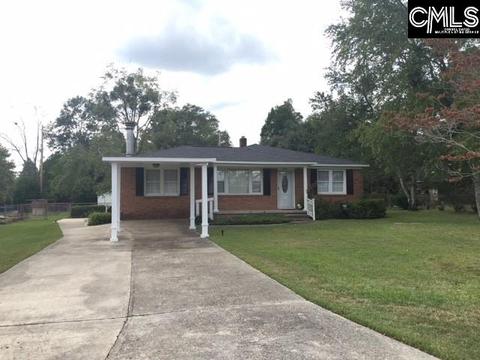 2012 Picadilly Dr, Cayce, SC 29033 photo 1