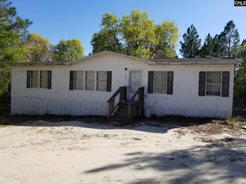 1027 Pine Tree Dr, Cassatt, SC 29032 photo 1