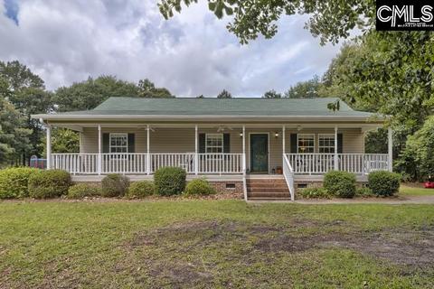 1110 Spring Dr, Lugoff, SC 29078 photo 1