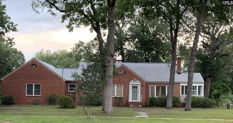 304 Main S, Bethune, SC 29009 photo 1