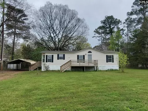 750 Caughman Pt, Leesville, SC 29070 photo 1
