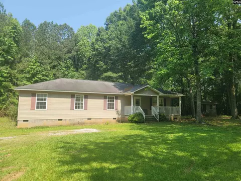 129 Rosezinnia Dr, Silverstreet, SC 29145