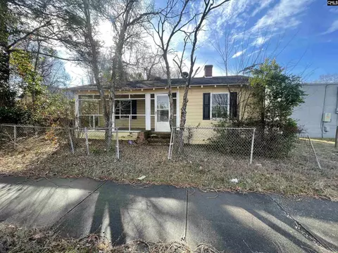 610 W Hampton Ave, Sumter, SC 29150 photo 1