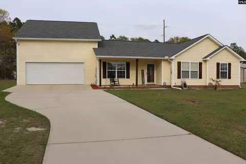 576 Railgate Loop, Lugoff, SC 29078 photo 1