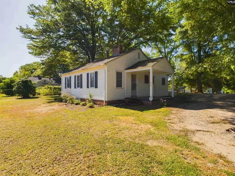 1072 Grace Ave, Lancaster, SC 29720 photo 1
