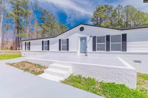 5318 E Peach Rd, Ridgeway, SC 29130 photo 1