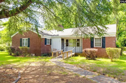 207 E Columbia Ave, Leesville, SC 29070 photo 1