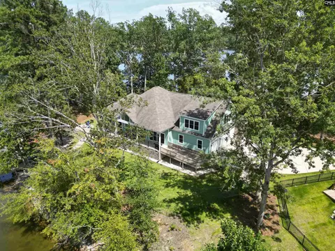 127 Spinnaker Pt, Leesville, SC 29070 photo 1
