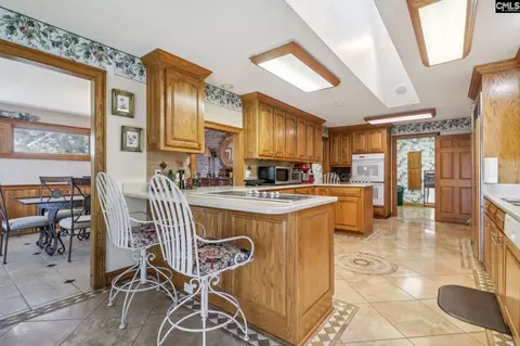 Kitchen - 2108 Lake Rd, Ridgeway, SC 29130 photo 2 of 3