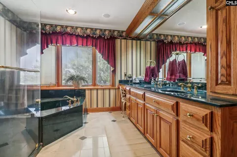 Bath - 2108 Lake Rd, Ridgeway, SC 29130 photo 1 of 4
