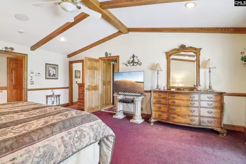 Bedroom - 2108 Lake Rd, Ridgeway, SC 29130 photo 4 of 10