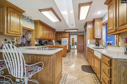Kitchen - 2108 Lake Rd, Ridgeway, SC 29130 photo 3 of 3