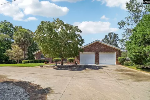 Exterior - 2108 Lake Rd, Ridgeway, SC 29130 photo 4 of 15