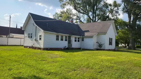 146 E 4th St, Kershaw, SC 29067 photo 1