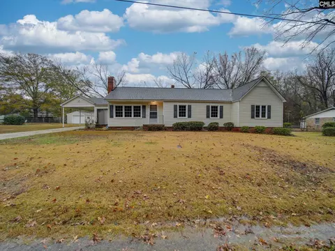 1010 Laurens St, Camden, SC 29020