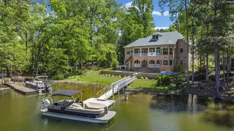 808 Island Point Ln, Chapin, SC 29036