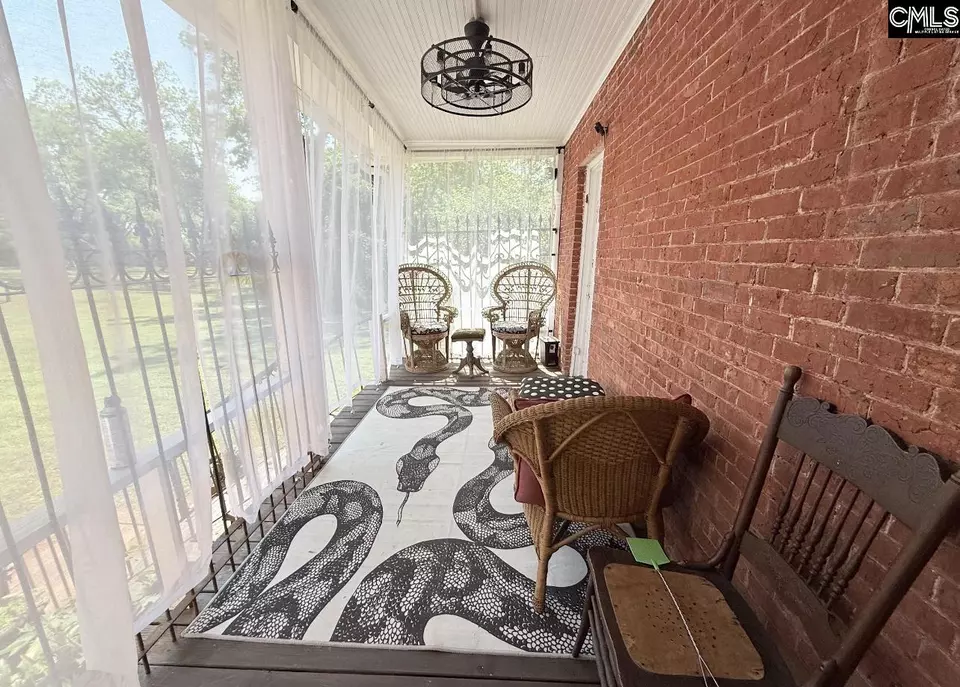Exterior - 808 Boundary St, Newberry, SC 29108 photo 5 of 9