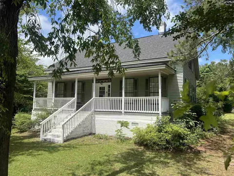403 W Hampton St, Leesville, SC 29070 photo 1