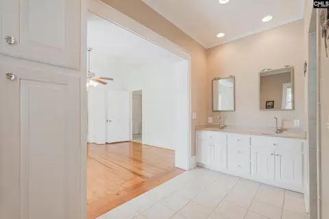 Bath - 232 Boulware Rd, Lugoff, SC 29078 photo 6 of 8