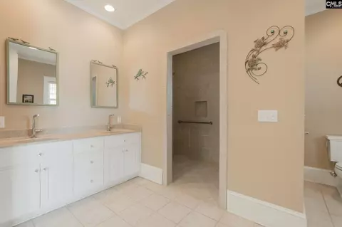 Bath - 232 Boulware Rd, Lugoff, SC 29078 photo 3 of 8